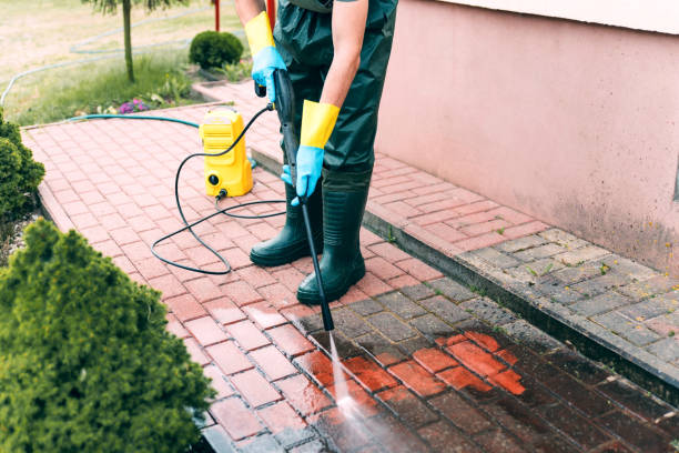 Fence Pressure Washing in Kalamazoo, MI