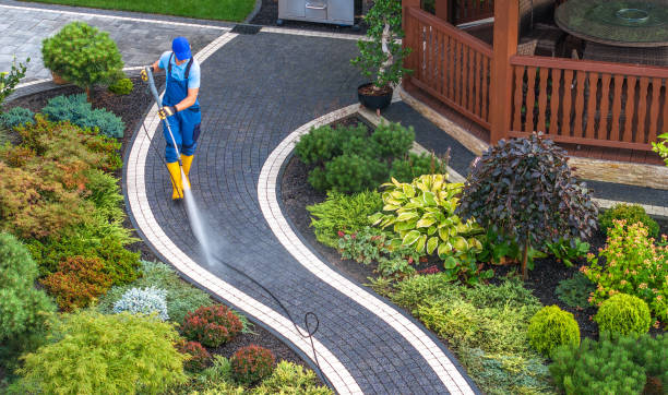 Fence Pressure Washing in Kalamazoo, MI